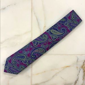 JosA BANK signature gold tie